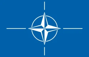 北約32國達成歷史協議，2035年前軍費提升至GDP 5%，超越原2%門檻，強化對俄羅斯威脅的防衛力。川普支持第五條款，北約迎來重大戰略轉型。